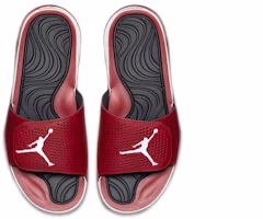 Air Jordan Hydro 5 拖鞋 '健身红色' 820257-601 Lookbook Air Jordan Hydro 5 拖鞋 '健身红色' 820257-601