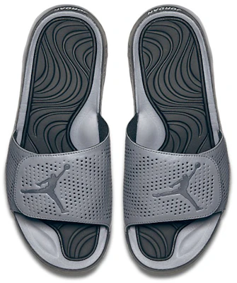 Sandali Air Jordan Hydro 5 Nero Grigio ''Black Grey'' 820257-003 Lookbook Sandali Air Jordan Hydro 5 Nero Grigio ''Black Grey'' 820257-003