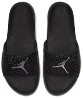 Air Jordan HYDRO 7 V2 'Hitam Perak Metalik' BQ6290-003 Lookbook Air Jordan HYDRO 7 V2 'Hitam Perak Metalik' BQ6290-003