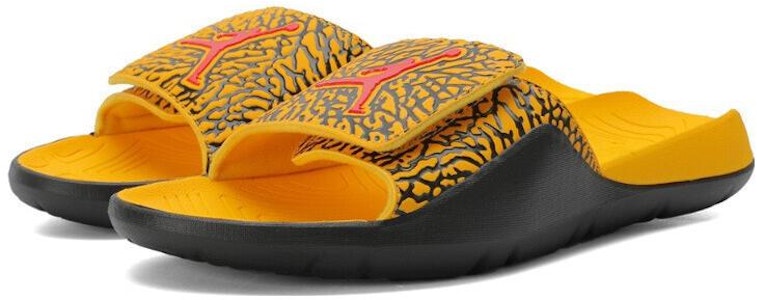 Air Jordan Hydro 7 V2 '大学金' BQ6290-706 Lookbook Air Jordan Hydro 7 V2 '大学金' BQ6290-706