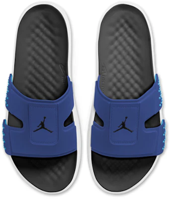 Air Jordan Hydro 8 Slides Blauw/Zwart/Wit CD2803-401 Lookbook Air Jordan Hydro 8 Slides Blauw/Zwart/Wit CD2803-401