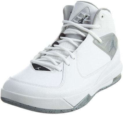 Air Jordan Incline 'Putih Perak Metalik' 705796-100 Lookbook Air Jordan Incline 'Putih Perak Metalik' 705796-100