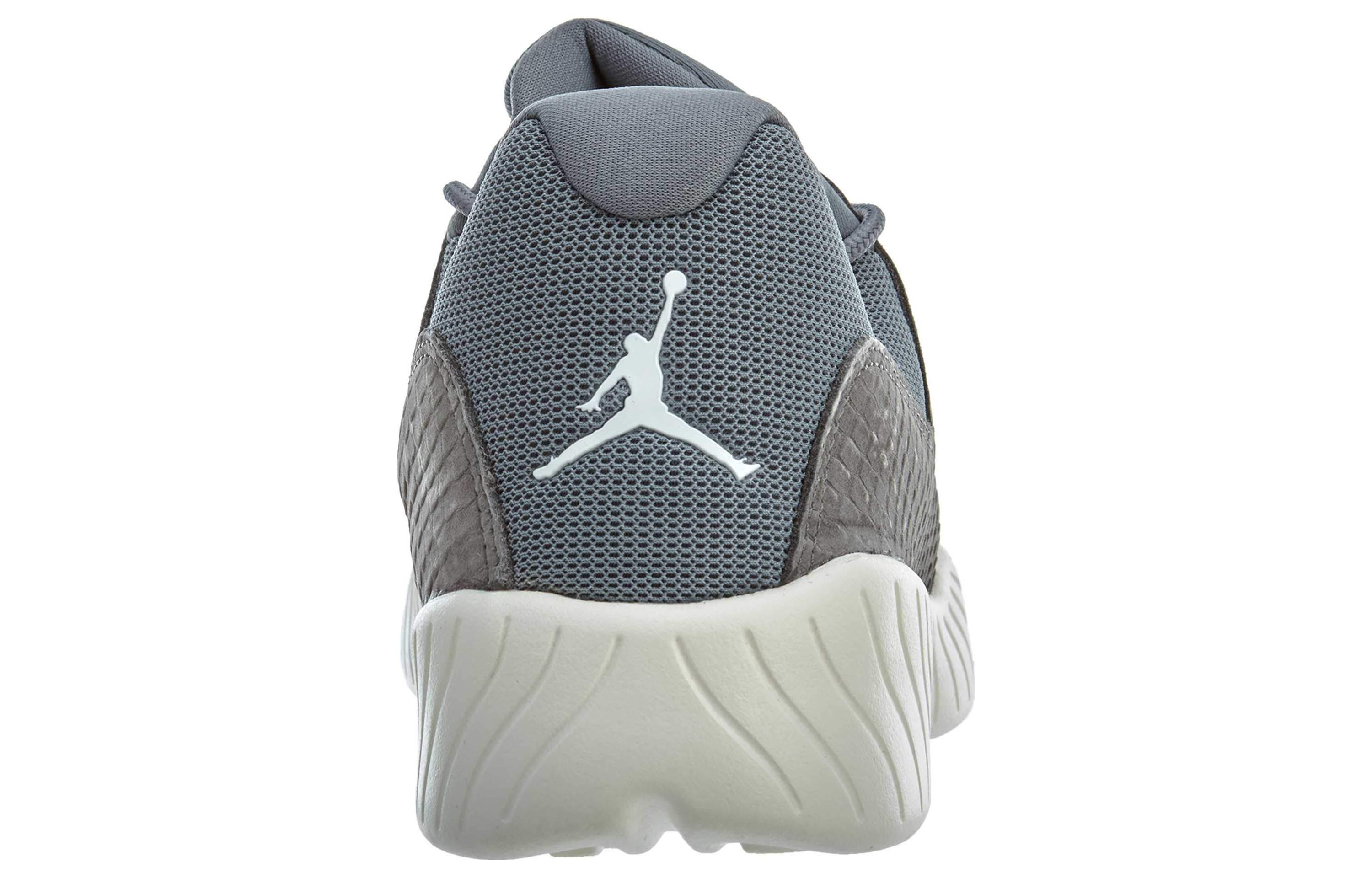 Shop Air Jordan J23 Low ''Grigio Bianco'' 905288-003