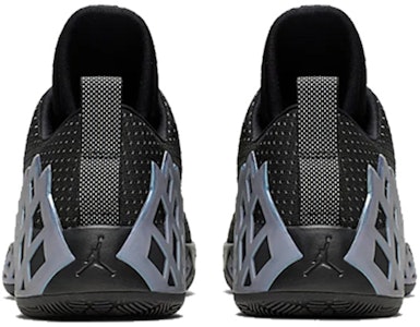 에어 조던 점프맨 다이아몬드 로우 PF "블랙 메탈릭 실버" CI1209-002 Shop 에어 조던 점프맨 다이아몬드 로우 PF "블랙 메탈릭 실버" CI1209-002