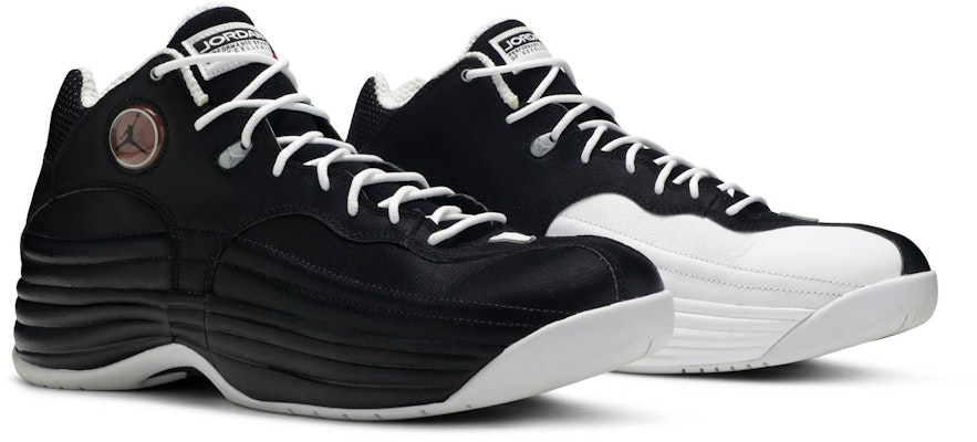 Jordan jumpman team 1 black and white Clearance
