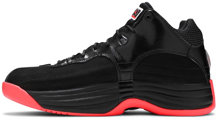 Air Jordan Jumpman Team 1 'Hitam Infrared' 644938-023 Lookbook Air Jordan Jumpman Team 1 'Hitam Infrared' 644938-023