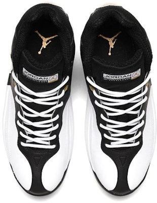 Air Jordan Jumpman Team 1 'Putih Hitam' CZ9171-101 Lookbook Air Jordan Jumpman Team 1 'Putih Hitam' CZ9171-101