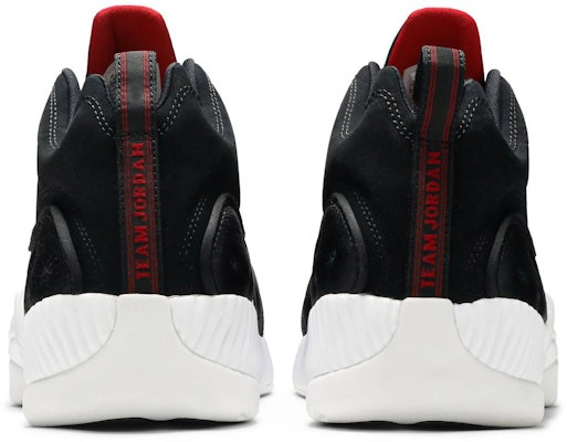 Air Jordan Jumpman Team 2 'Black' 819175-016 Details for Air Jordan Jumpman Team 2 'Black' 819175-016