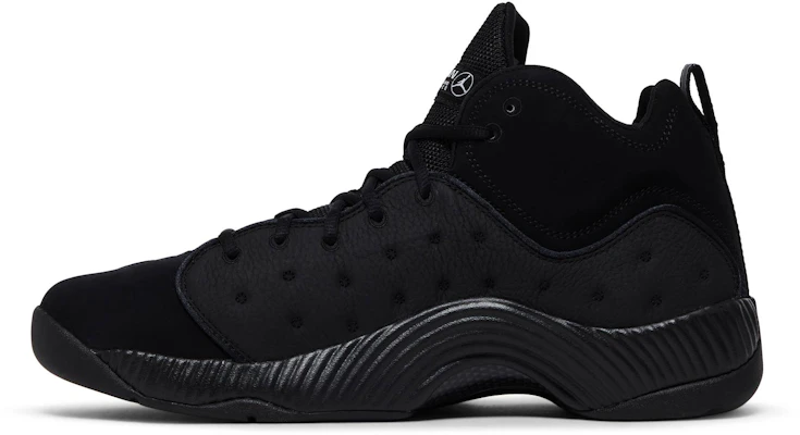 Air Jordan Jumpman Team 2 'Hitam Perak Metalik' 819175-001 Lookbook Air Jordan Jumpman Team 2 'Hitam Perak Metalik' 819175-001