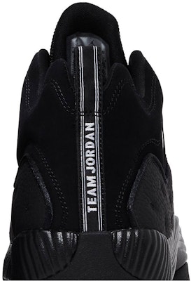 Air Jordan Jumpman Team 2 'Negro Plata Metálica' 819175-001 Sizing Air Jordan Jumpman Team 2 'Negro Plata Metálica' 819175-001