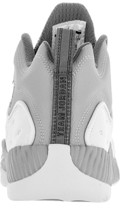 Air Jordan Jumpman Team 2 'Putih' 819175-103 Shop Air Jordan Jumpman Team 2 'Putih' 819175-103