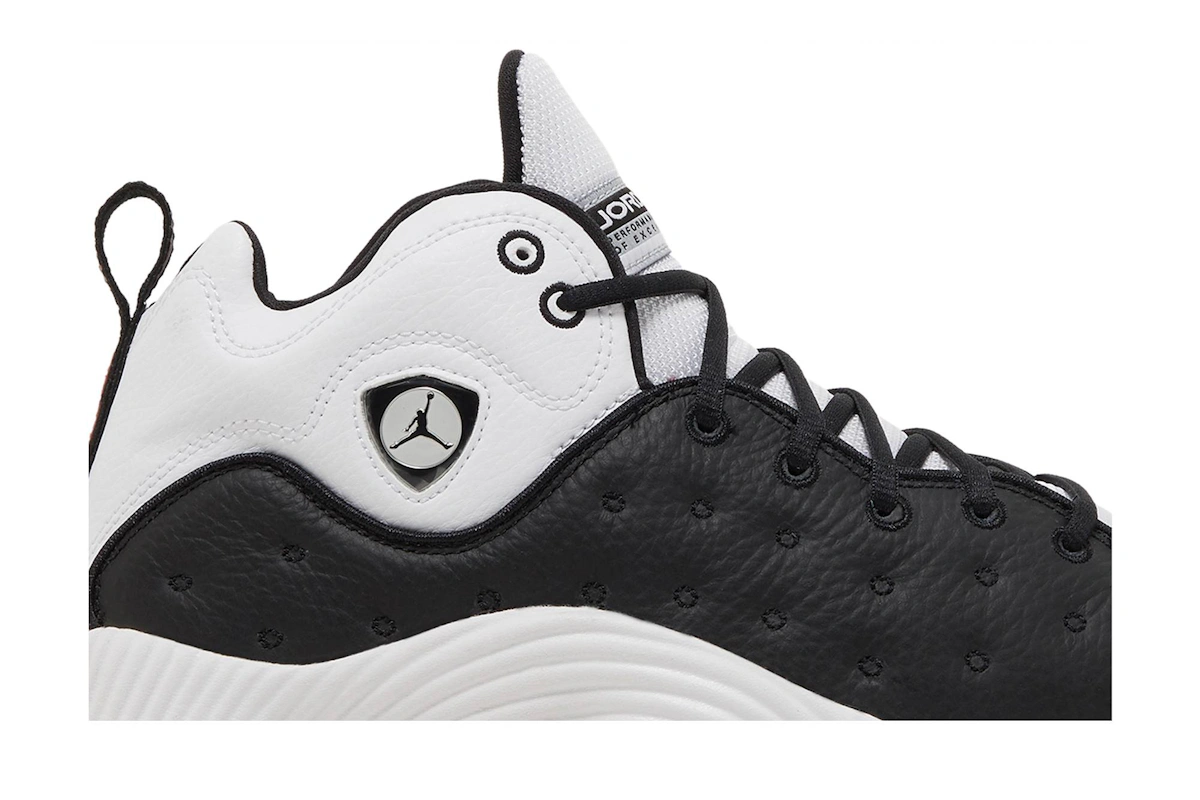 Air Jordan Jumpman Team 2 'White Black'