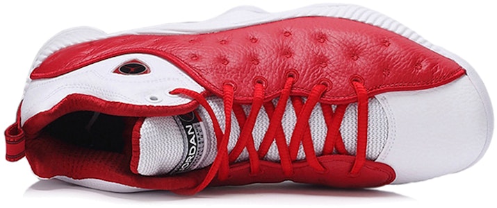 에어 조던 팀 2 레드/화이트/블랙 (Air Jordan Team 2 Red/White/Black) 819175-601 Lookbook 에어 조던 팀 2 레드/화이트/블랙 (Air Jordan Team 2 Red/White/Black) 819175-601