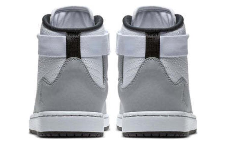 Shop Air Jordan KO 23 ''Wit Wolf Grijs'' AR4493-101