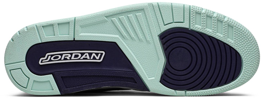 Air Jordan Legacy 312 'Igloo' AV3922-013 Shop Air Jordan Legacy 312 'Igloo' AV3922-013