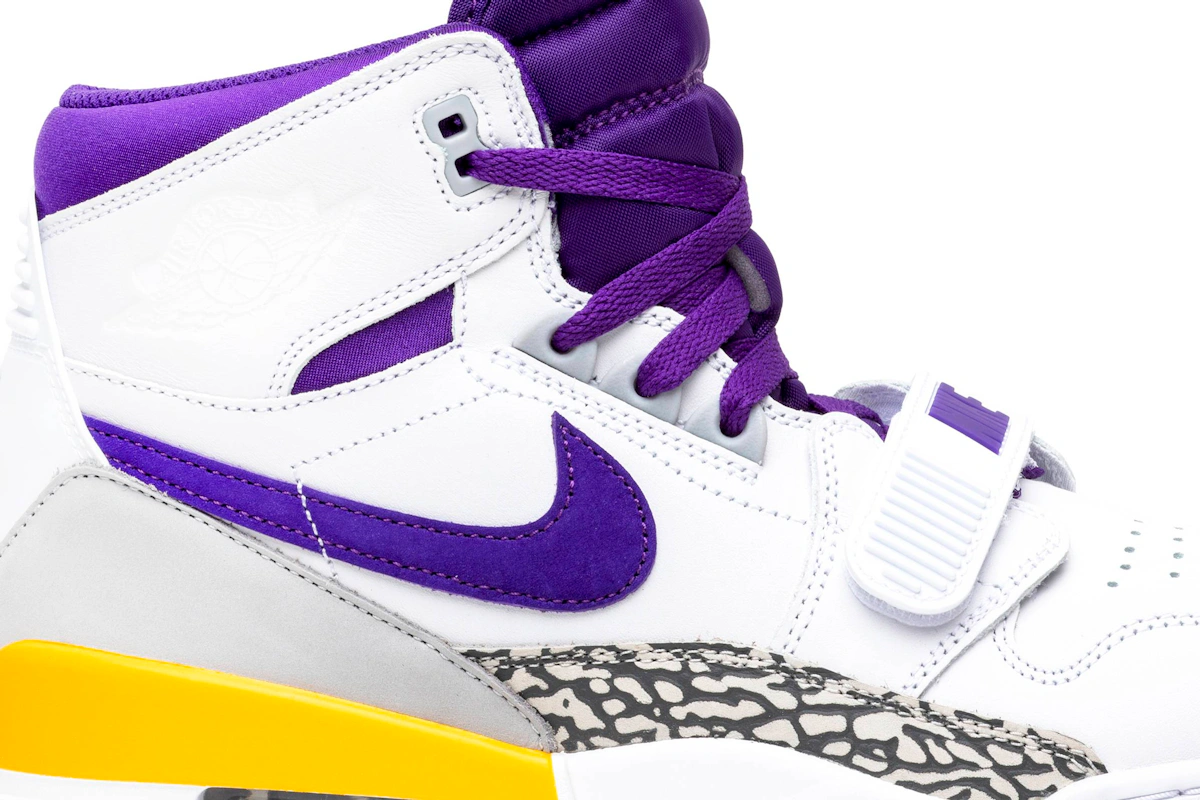 Air Jordan Legacy 312 'Lakers' AV3922-157