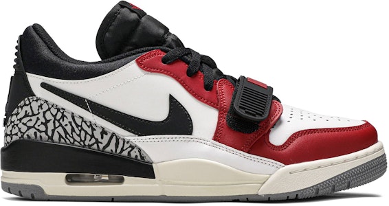 에어 조던 레거시 312 로우 '시카고' CD7069-106 Buy 에어 조던 레거시 312 로우 '시카고' CD7069-106