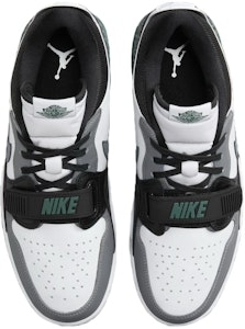 Air Jordan Legacy 312 Low 'Hijau Teroksida' CD7069-131 Shop Air Jordan Legacy 312 Low 'Hijau Teroksida' CD7069-131
