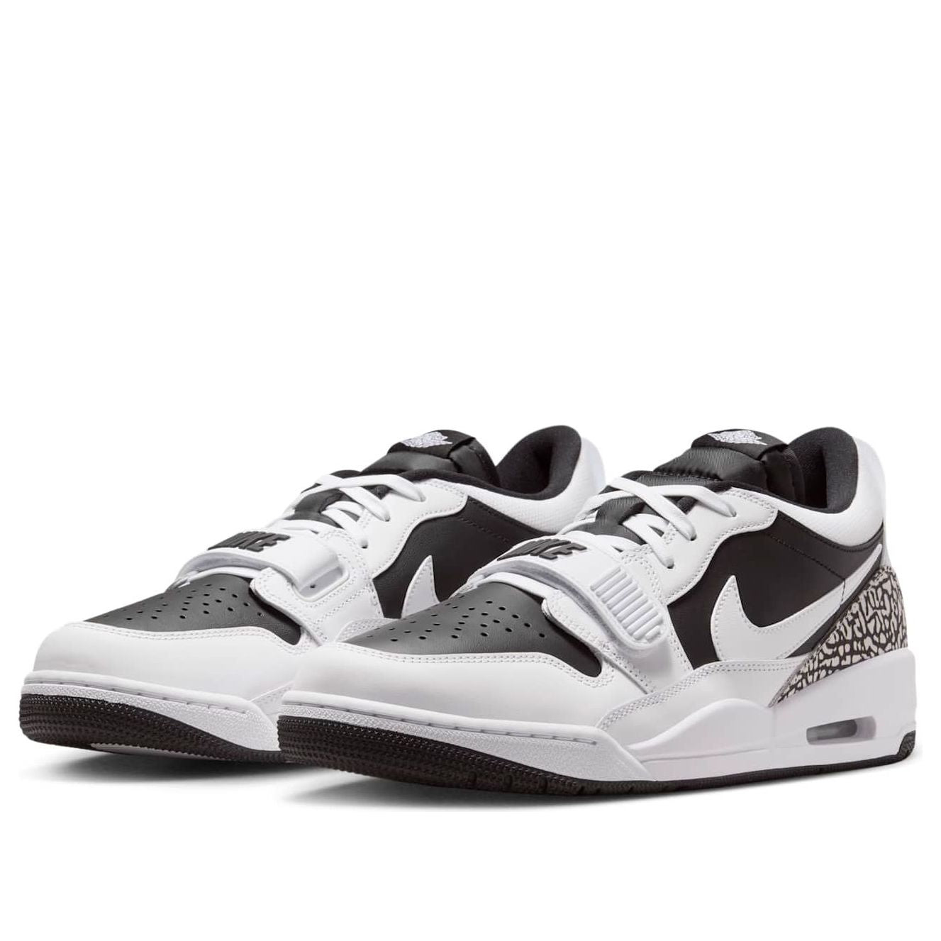Shop Air Jordan Legacy 312 Low '反轉熊貓' CD7069-111
