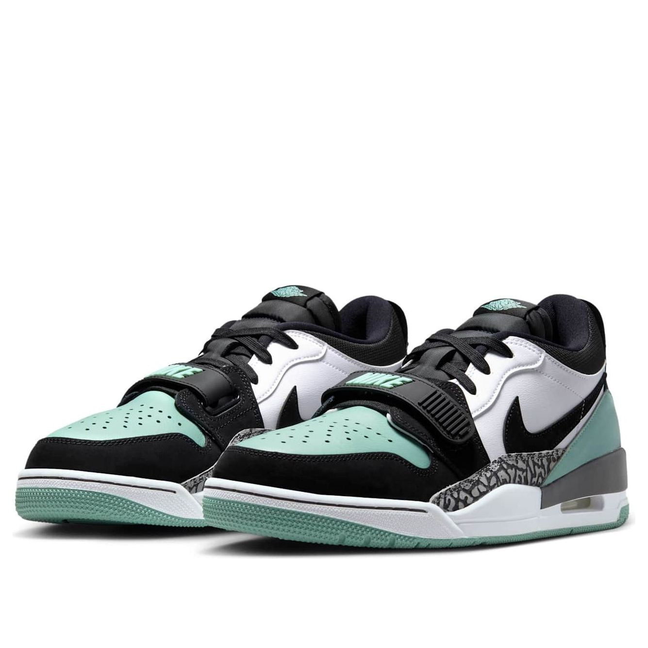 Lookbook Air Jordan Legacy 312 Low ''Putih Hitam Mineral-Wolf Grey'' CD7069-109