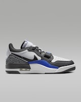 Air Jordan Legacy 312 Low 'Putih Game Biru Royal' CD7069-114 Lookbook Air Jordan Legacy 312 Low 'Putih Game Biru Royal' CD7069-114