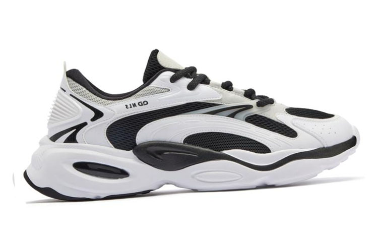 Order Air Jordan Low 'Hitam Putih Kasut Ayah' GM33230404