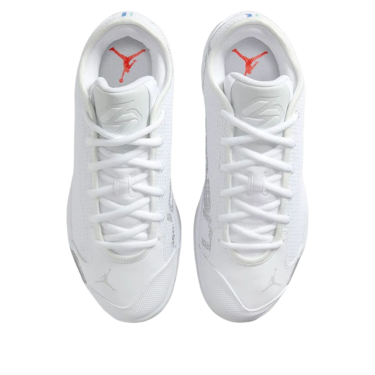 Lookbook Air Jordan Luka .77 ''Putih Photon Dust'' IF1610-100