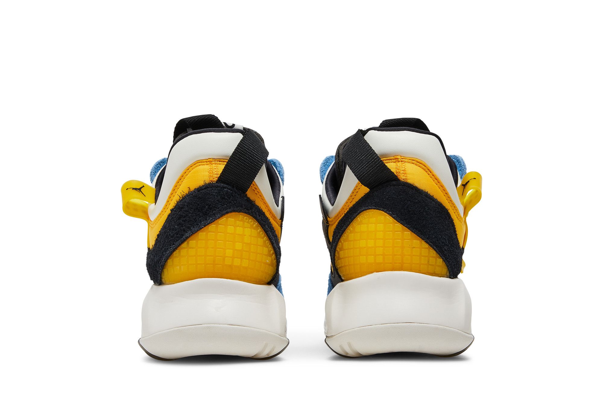 Sizing Air Jordan MA2 '大学金' CV8122-700