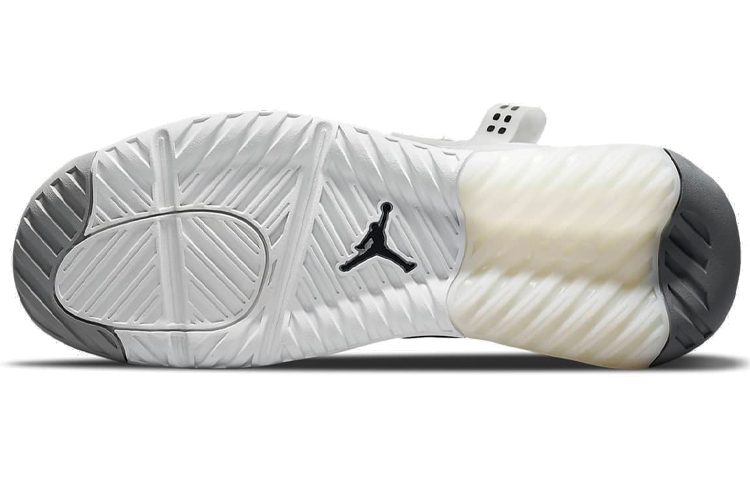Details for Air Jordan MA2「白色隊橙」DM9480-100