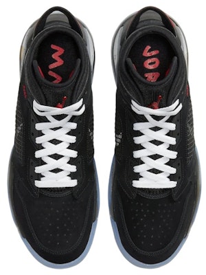 Air Jordan Mars 270 'Metallic' Lelaki Perak Emas CD7070-010 Lookbook Air Jordan Mars 270 'Metallic' Lelaki Perak Emas CD7070-010