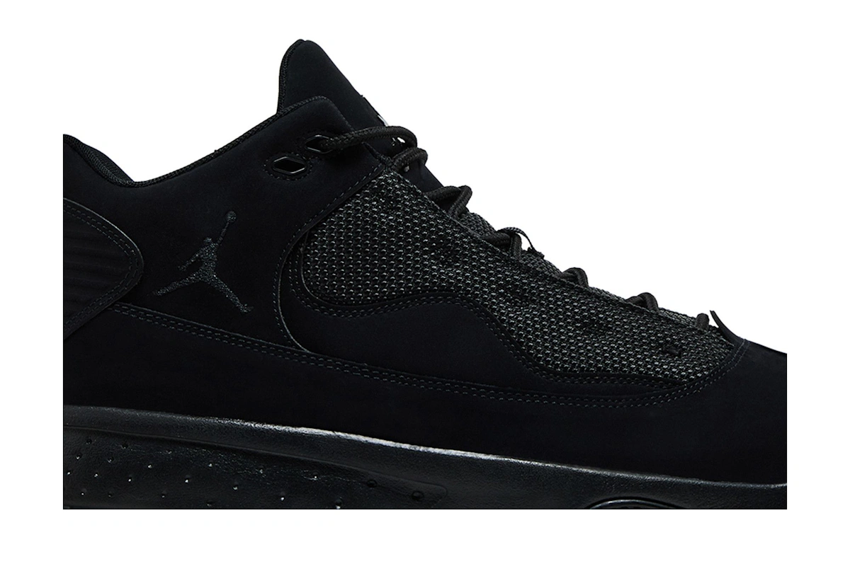 Air Jordan Max Aura 2 'Black'