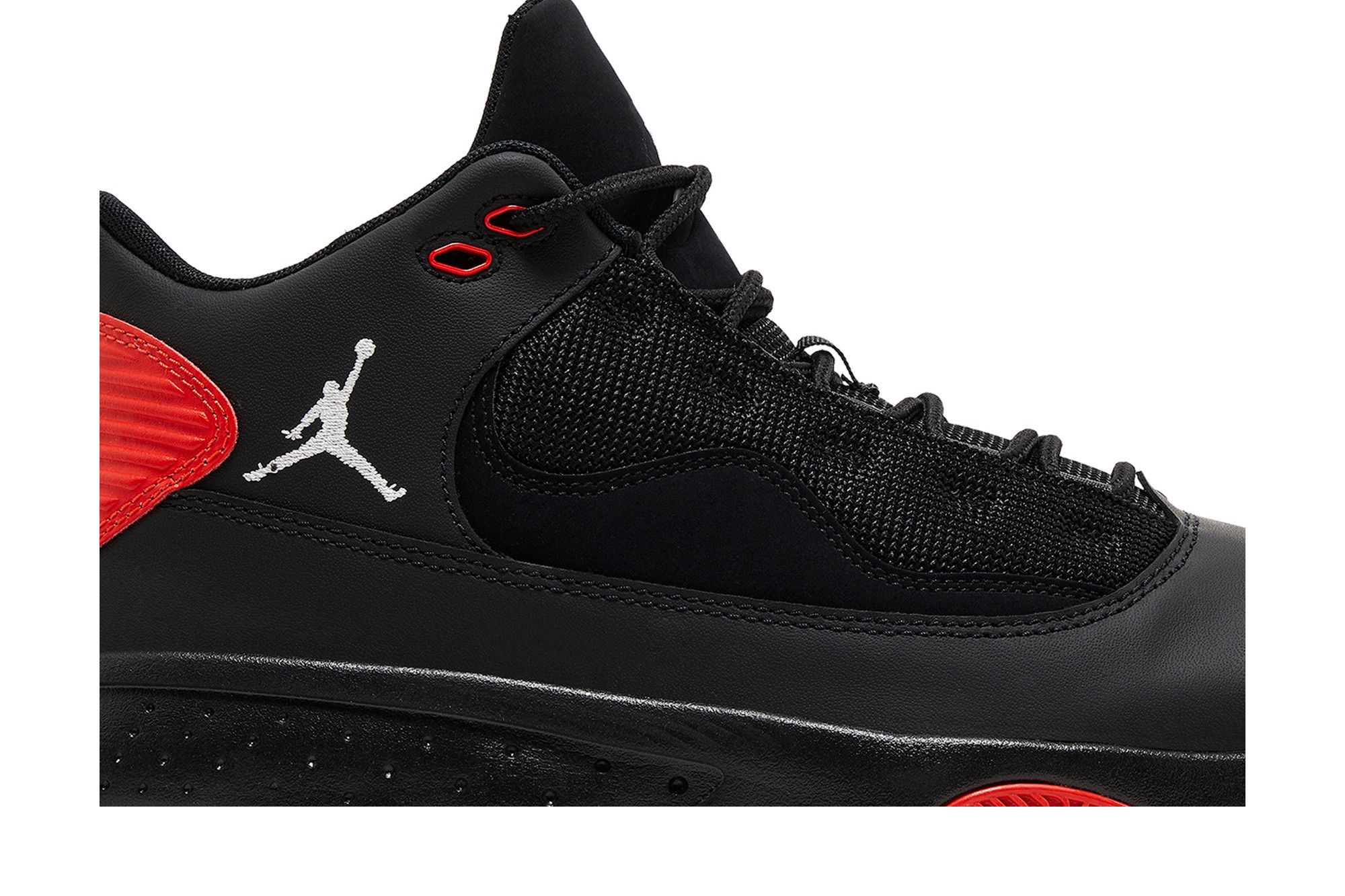 Order Air Jordan Max Aura 2 ''Bred'' Herren Sneaker Schwarz Rot CK6636-060