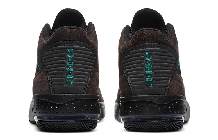 Purchase Air Jordan Max Aura 2 ''Velvet Brown'' Marron Velours DC9188-200