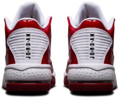 喬丹 Max Aura 2 系帶休閒 防滑耐磨 中幫 復古籃球鞋 GS 白紅 Purchase 喬丹 Max Aura 2 系帶休閒 防滑耐磨 中幫 復古籃球鞋 GS 白紅