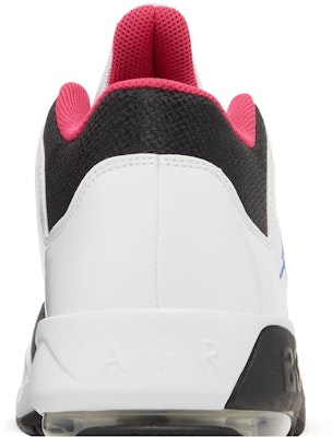 Air Jordan Max Aura 3 '黑白熱粉' CZ4167-004 Sizing Air Jordan Max Aura 3 '黑白熱粉' CZ4167-004