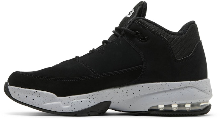 Air Jordan Max Aura 3 'Hitam Wolf Kelabu' CZ4167-002 Lookbook Air Jordan Max Aura 3 'Hitam Wolf Kelabu' CZ4167-002