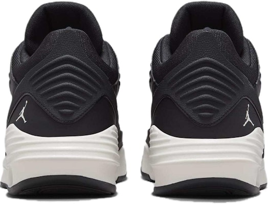 Air Jordan Max Aura 5 Hitam Phantom DZ4353-010 Purchase Air Jordan Max Aura 5 Hitam Phantom DZ4353-010