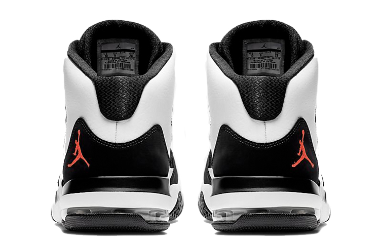 Shop Air Jordan Max Aura「黑白」AQ9084-101