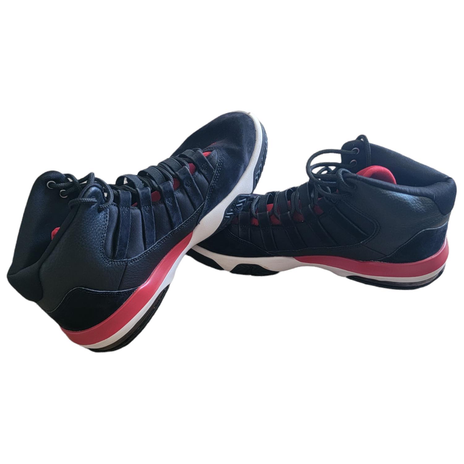 Shop Air Jordan Max Aura 'Bred' AQ9084-061