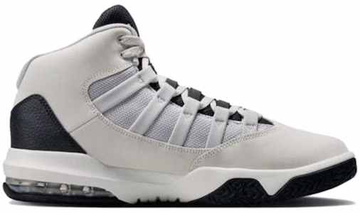 喬丹Max Aura減震防滑耐磨中幫復古籃球鞋男款 白黑色 Order 喬丹Max Aura減震防滑耐磨中幫復古籃球鞋男款 白黑色