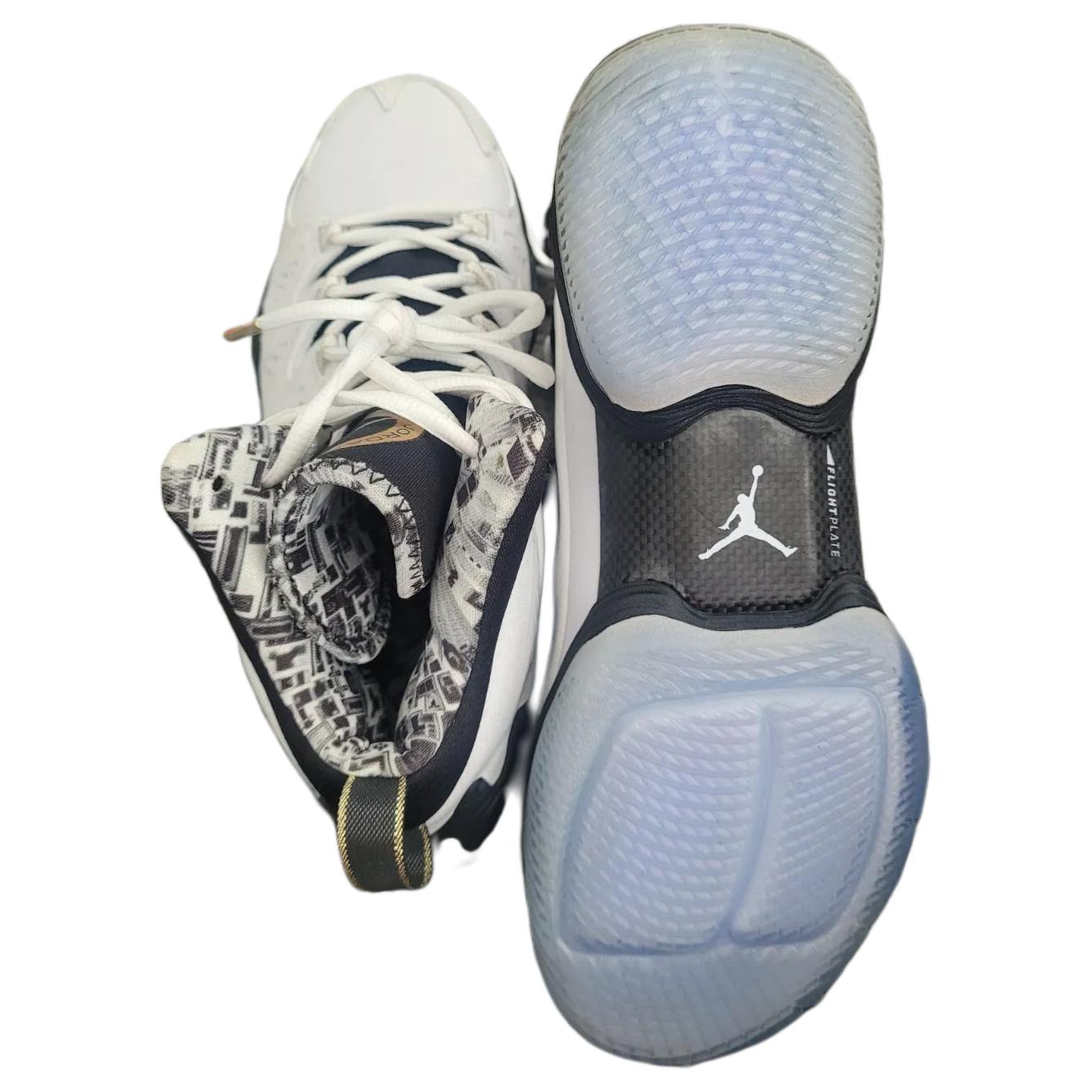 Shop Air Jordan Melo M10 JBC ''Bianco'' 682784-125