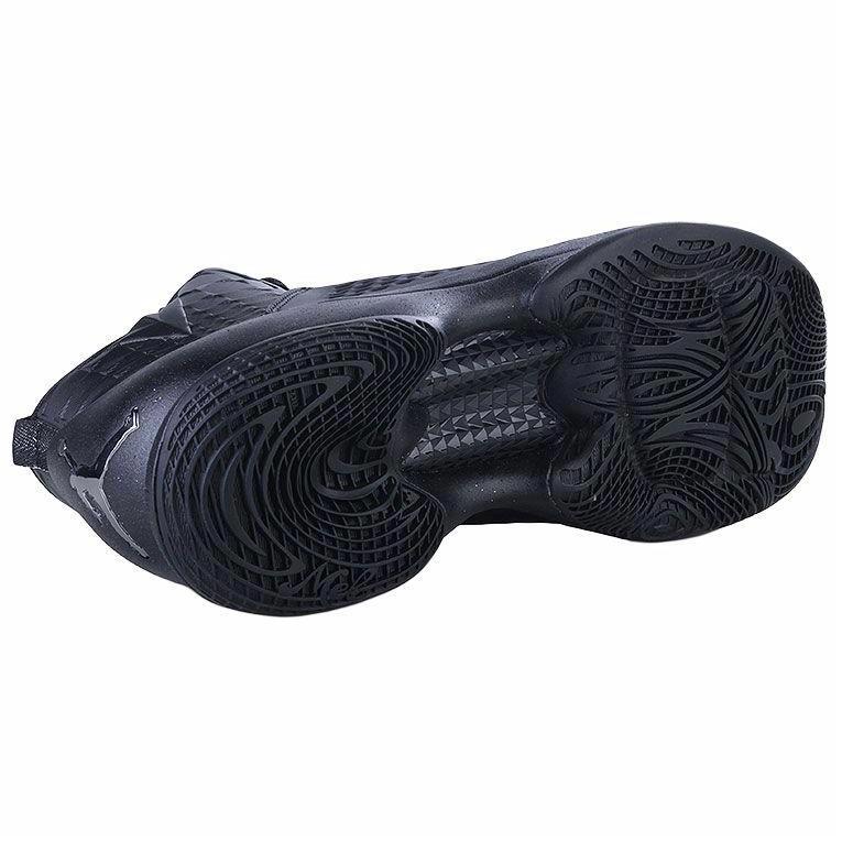 Lookbook 耐克 Air Jordan Melo M11 全黑配色 716227-010