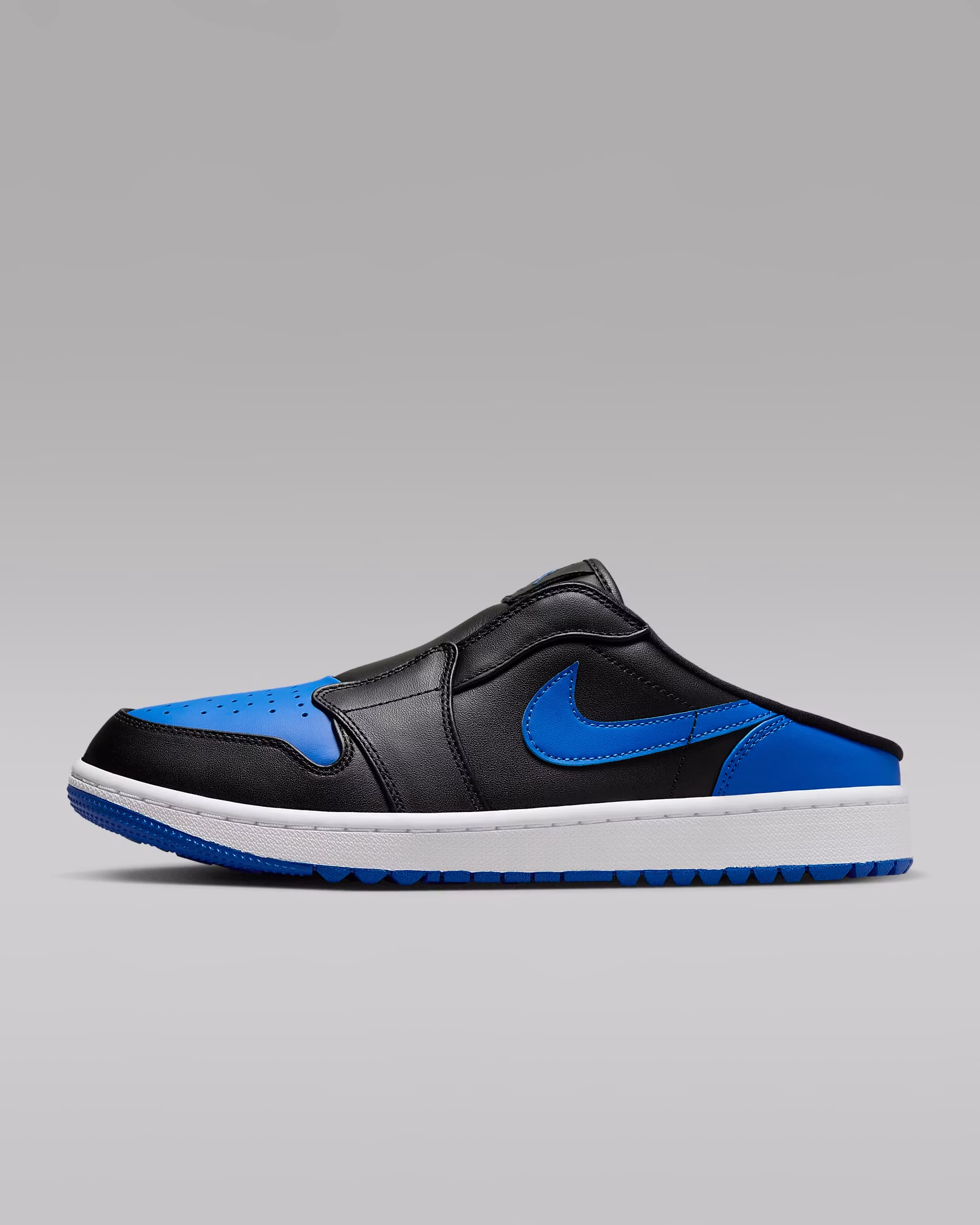 air-jordan-mules-black-white-royal-fj-1214-002