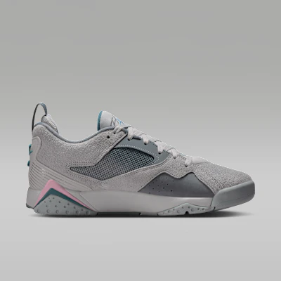 Air Jordan MVP 92 狼灰/酷灰/中性灰/冰玉色 HQ3950-008 Lookbook Air Jordan MVP 92 狼灰/酷灰/中性灰/冰玉色 HQ3950-008