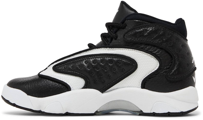 (W) Air Jordan OG 'Black Toe' Sepatu Sneakers Pria 133000-001 Lookbook (W) Air Jordan OG 'Black Toe' Sepatu Sneakers Pria 133000-001
