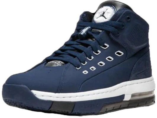 Air Jordan Ol'' School ''Midnight Navy'' Sneakers 317223-401 Lookbook Air Jordan Ol'' School ''Midnight Navy'' Sneakers 317223-401