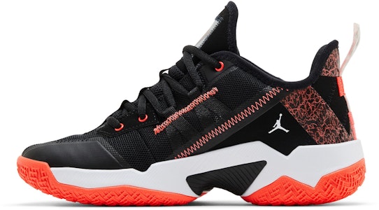 Air Jordan One Take 2 'Hitam Merah Cerah' CW2457-006 Lookbook Air Jordan One Take 2 'Hitam Merah Cerah' CW2457-006