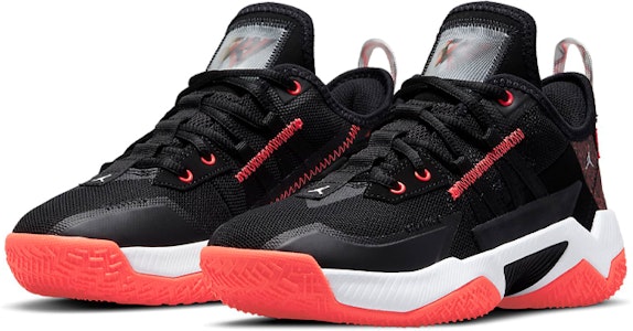 (JR) Air Jordan One Take 2 Russell Westbrook /Rojo 'Negro' CZ0840-006 Lookbook (JR) Air Jordan One Take 2 Russell Westbrook /Rojo 'Negro' CZ0840-006