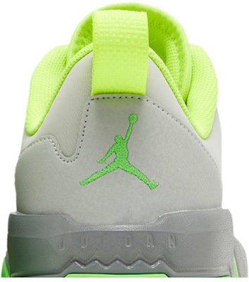 Air Jordan One Take 4 'Abu Hijau Tua' DZ3338-003 Sizing Air Jordan One Take 4 'Abu Hijau Tua' DZ3338-003