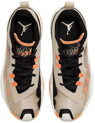 Air Jordan One Take 4 'Rattan Orange Trance' Sepatu Basket DO7193-200 Lookbook Air Jordan One Take 4 'Rattan Orange Trance' Sepatu Basket DO7193-200
